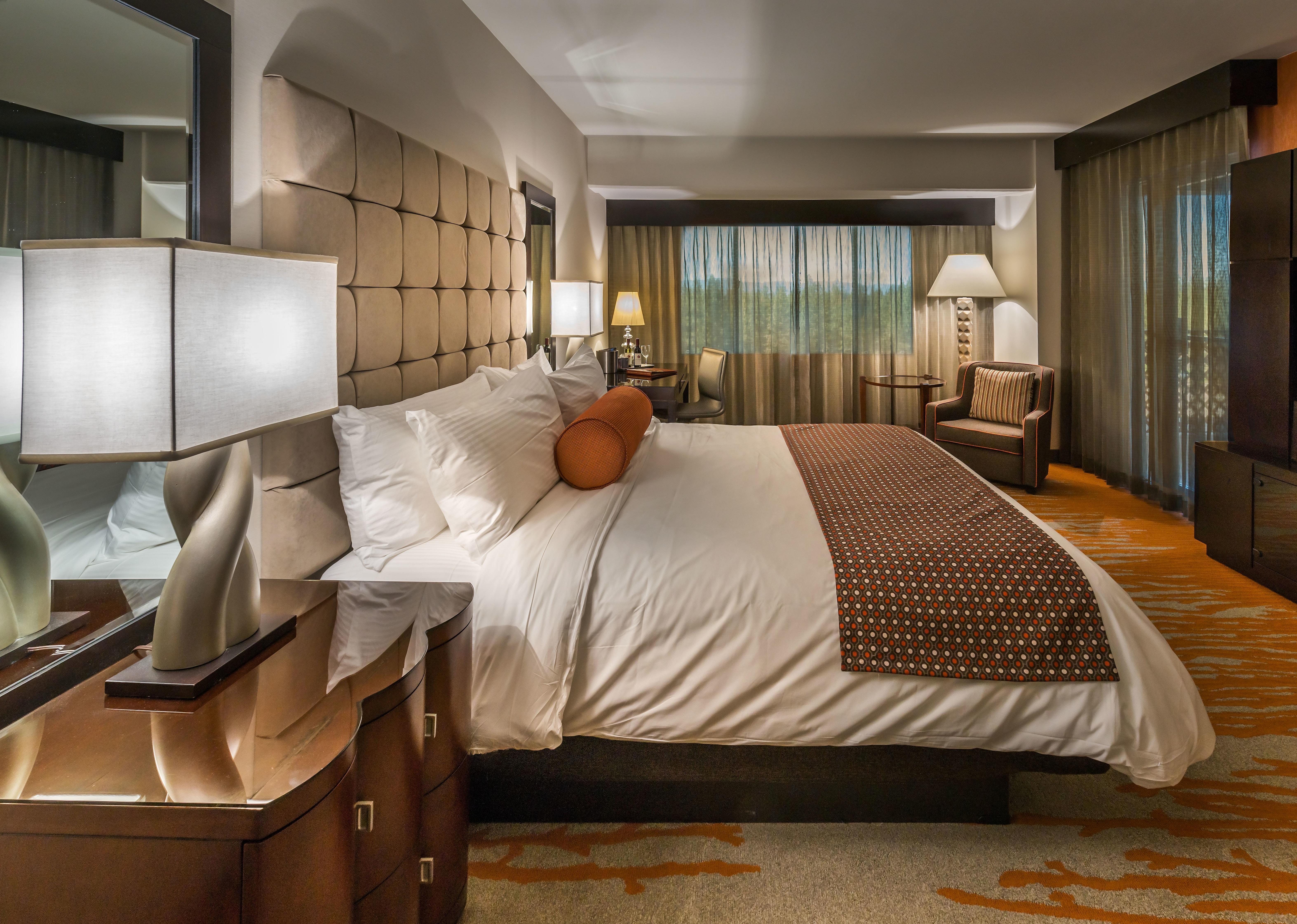 Golden Nugget Lake Tahoe Стейтлайн Екстериор снимка