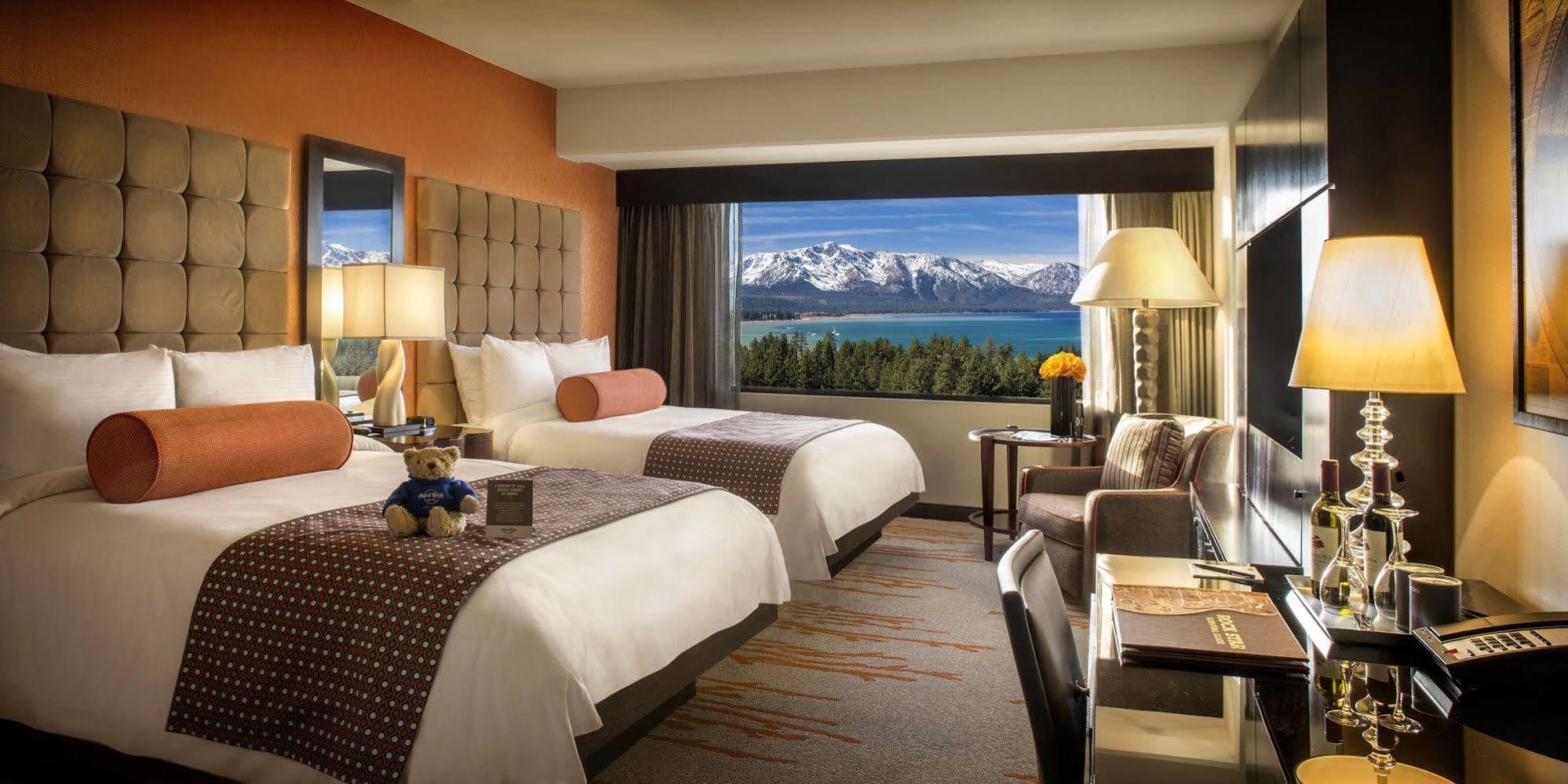 Golden Nugget Lake Tahoe Стейтлайн Екстериор снимка