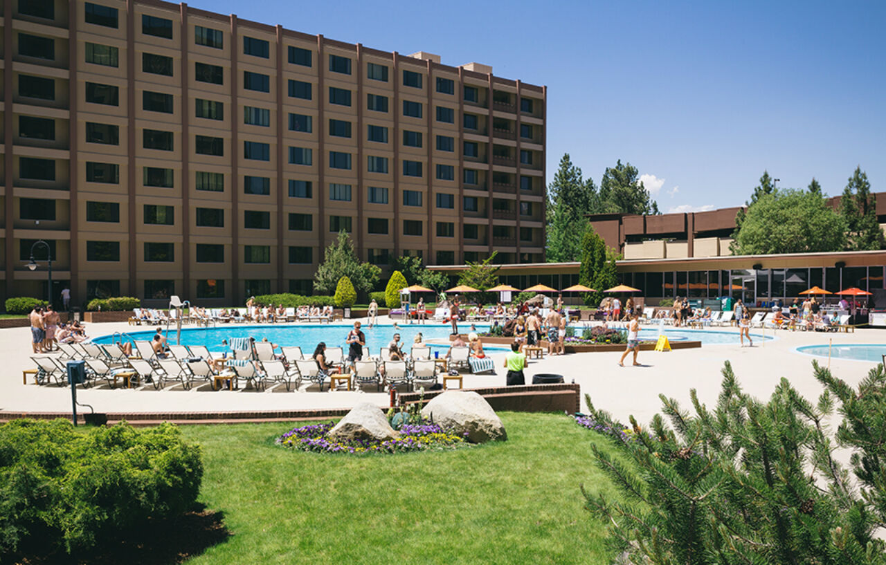 Golden Nugget Lake Tahoe Стейтлайн Екстериор снимка